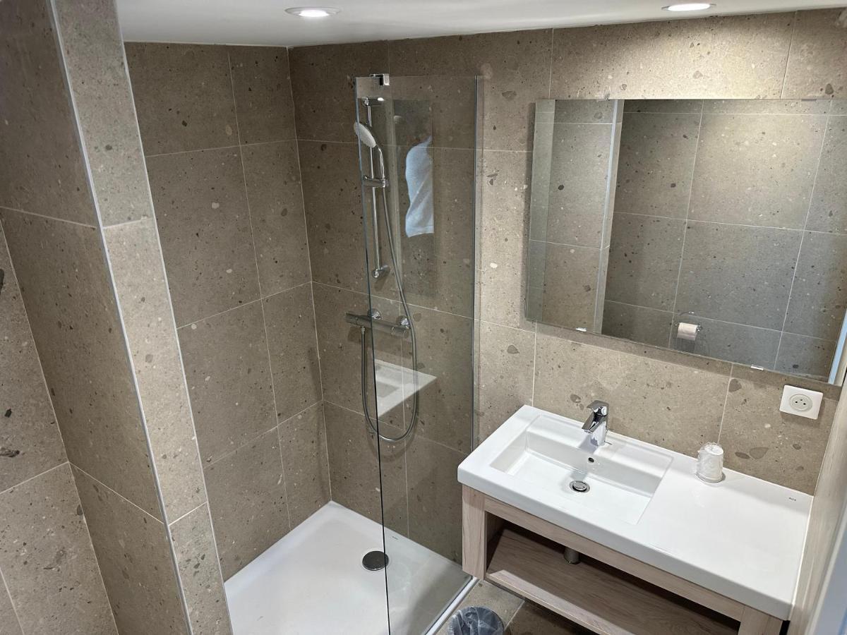 Hotel Akena Chauray-Niort Bagian luar foto