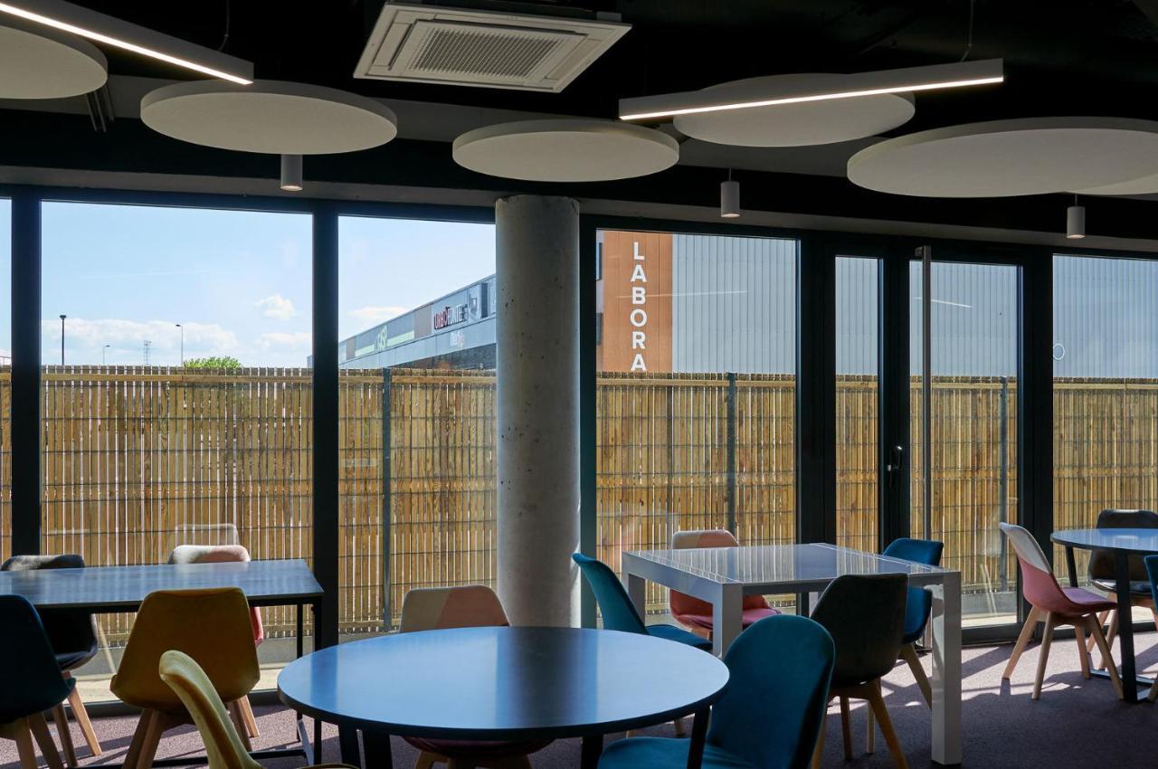 Hotel Akena Chauray-Niort Bagian luar foto