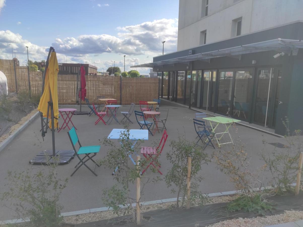 Hotel Akena Chauray-Niort Bagian luar foto